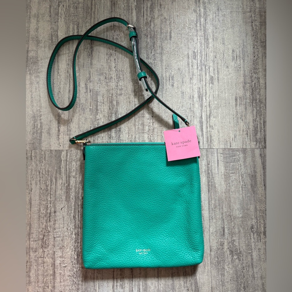 NWT Kate Spade Fiji Green Polly Small Swing Pack - Picture 3 of 12